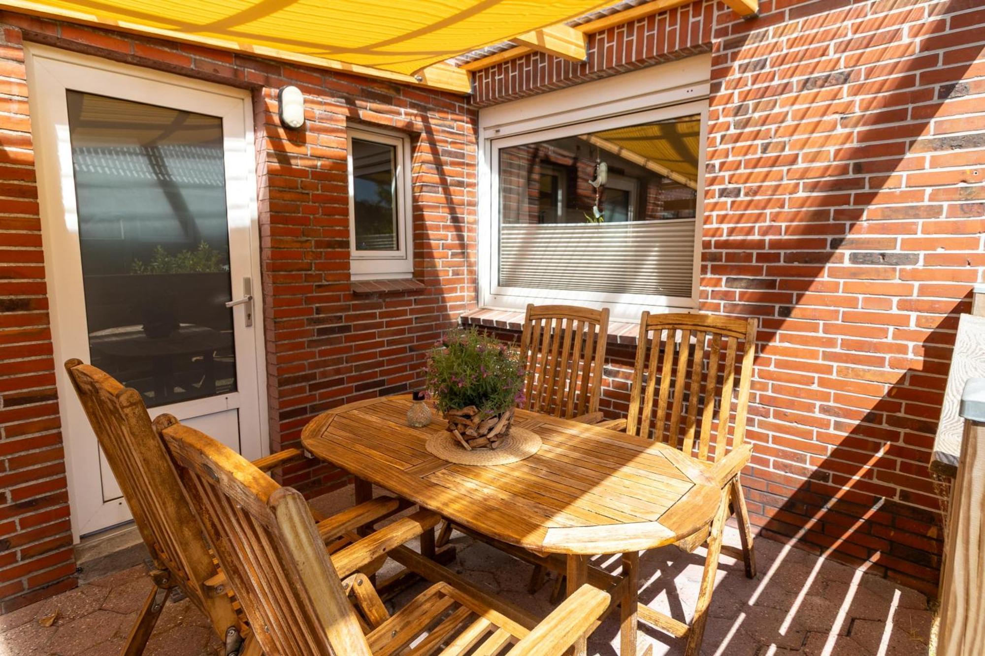 Ferienwohnung Ant Dopke Krummhörn Buitenkant foto